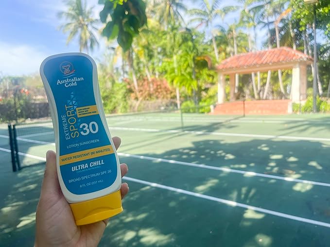 Australian Gold Extreme Sport Sunscreen Lotion SPF 30, 8 Ounce | Broad Spectrum | Sweat & Water Resistant | Non-Greasy | Oxybenzone Free | Cruelty Free