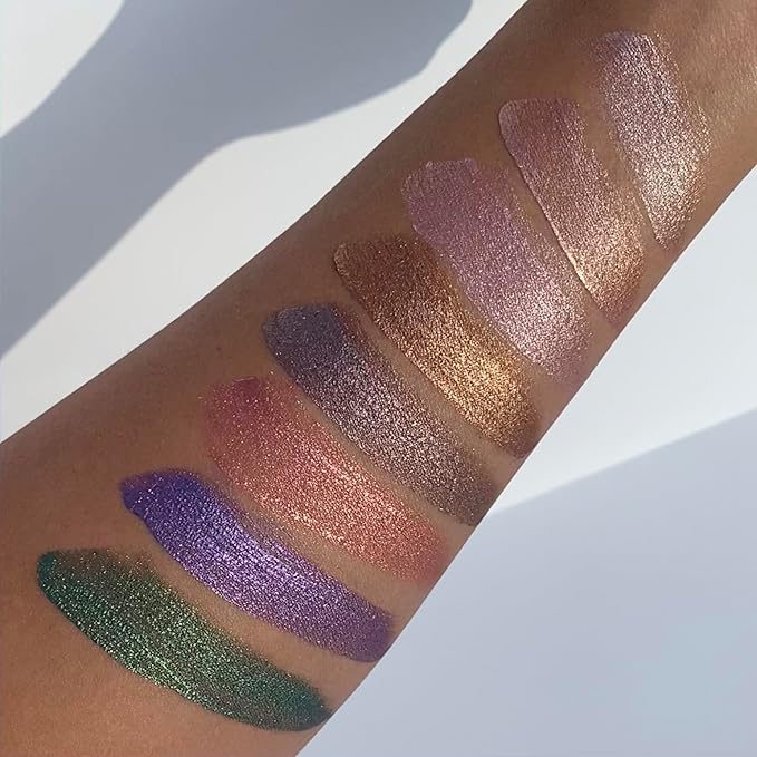 e.l.f. Liquid Metallic Eyeshadow, Quick-Drying, Long-Lasting, Gel-Based Formula For One-Swipe Pigmented Coverage, Vegan & Cruelty-Free, Galaxy