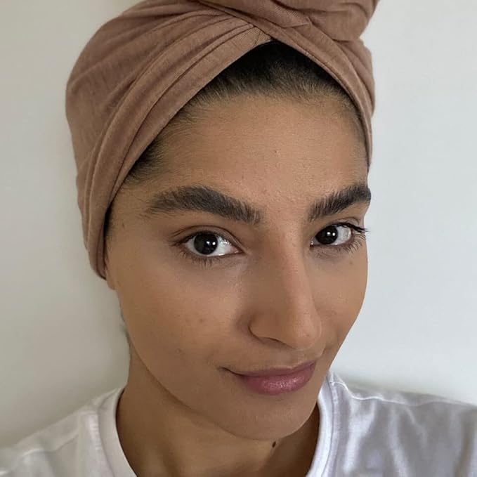 Makeup Revolution Conceal and Define Concealer, Full Coverage 0.7 Fl Oz