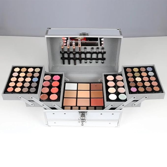 132 Colors All In One Ultimate Color Makeup