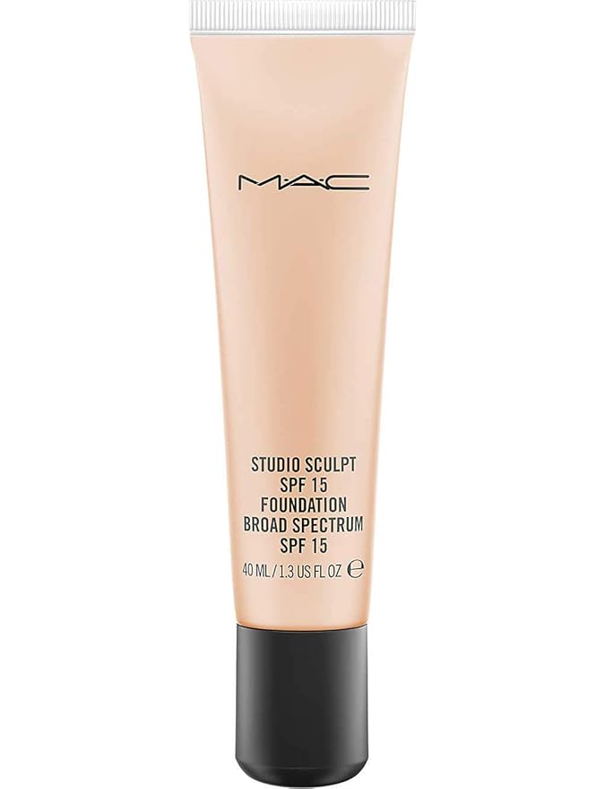 MAC Studio Sculpt SPF 15 Foundation NC20