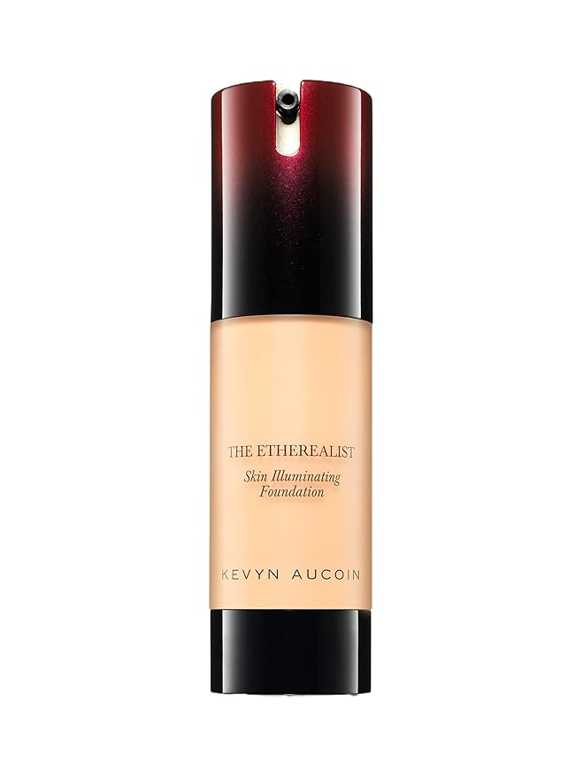 Kevyn Aucoin The Etherealist Skin Illuminating Foundation, EF natural look.
