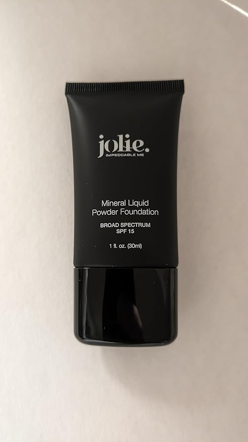 Jolie Mineral Liquid Powder Foundation SPF 15 1