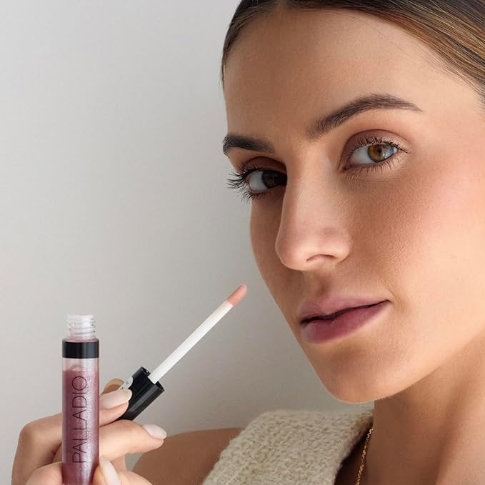 Palladio Lip Gloss, Non-Sticky Lip Gloss, Contains Vitamin E and Aloe, Offers Intense Color and Moisturization, Minimizes Lip Wrinkles, Softens Lips with Beautiful Shiny Finish, Vanilla Cupcake