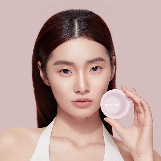 Moon Glow Contour & Glow Palette, Lightweight Cream