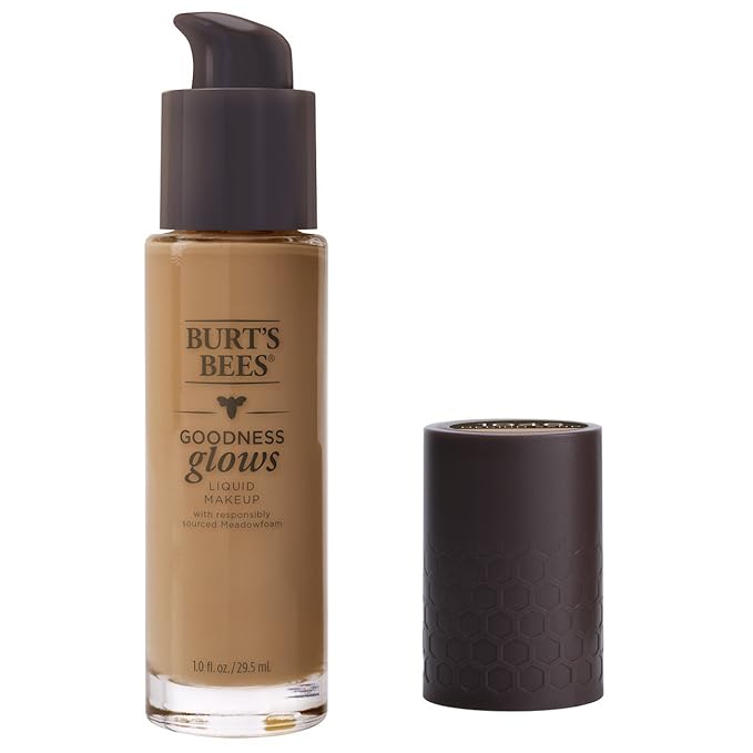 BURTS BEES Medium Sand Goodness Glows Liquid Makeup,