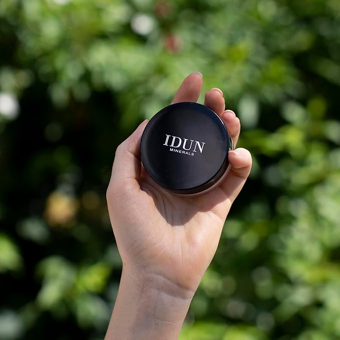 Mineral Powder Foundation - Longwear, Lightweight, Smooth Powde 25 oz