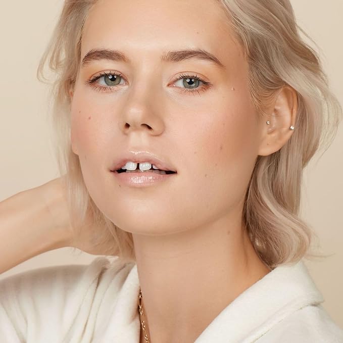 Monika Blunder Beauty - Blunder Cover Foundation, Concealer 0.62 oz