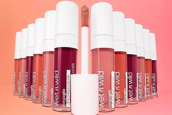 wet n wild Mega Glo Lip & Cheek Color, Creamy Berry Stain, Buildable Multi-Use Soft Matte Finish, Vegan & Cruelty-Free - Berry True
