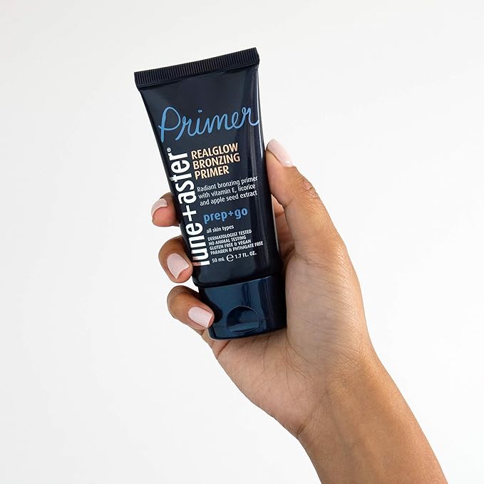 RealGlow® Bronzing Primer - Lightweight primer with sheer bronzed glow