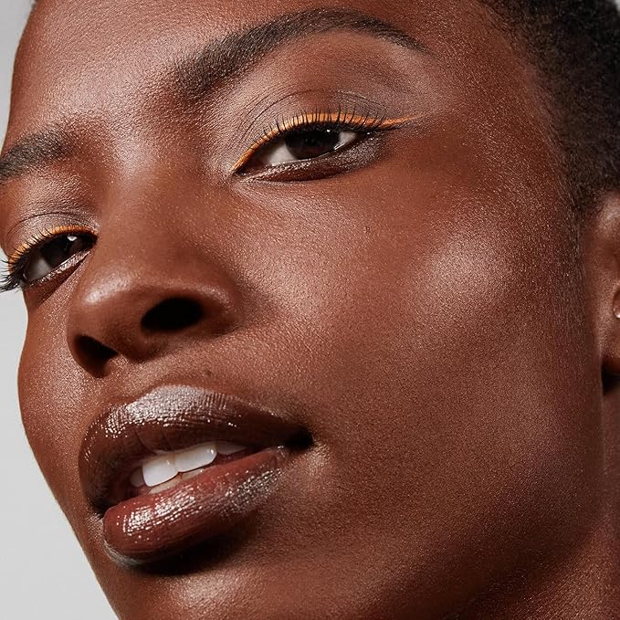 Morphe Lightform Liquid Foundation - Extended Hydration Foundation fl oz)